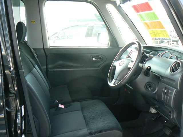 DAIHATSU TANTO CUSTOM 2010