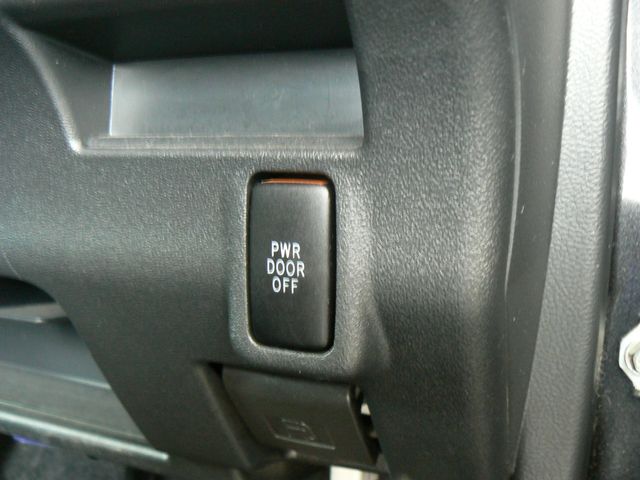 DAIHATSU TANTO CUSTOM 2010