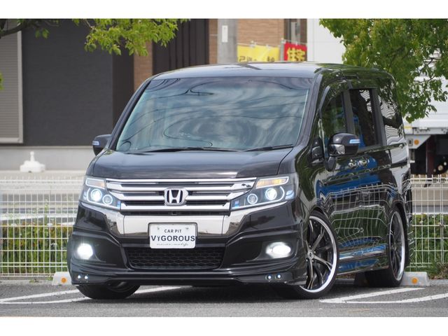 HONDA STEPWAGON SPADA 2014