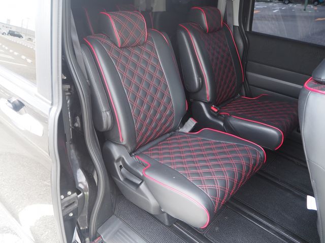 HONDA STEPWAGON SPADA 2014