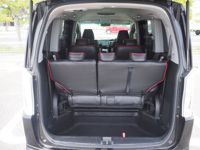 HONDA STEPWAGON SPADA 2014