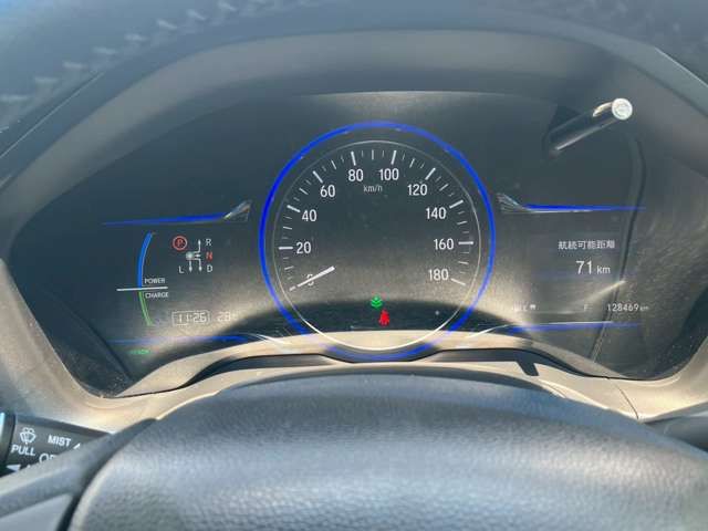 HONDA VEZEL HYBRID 2014