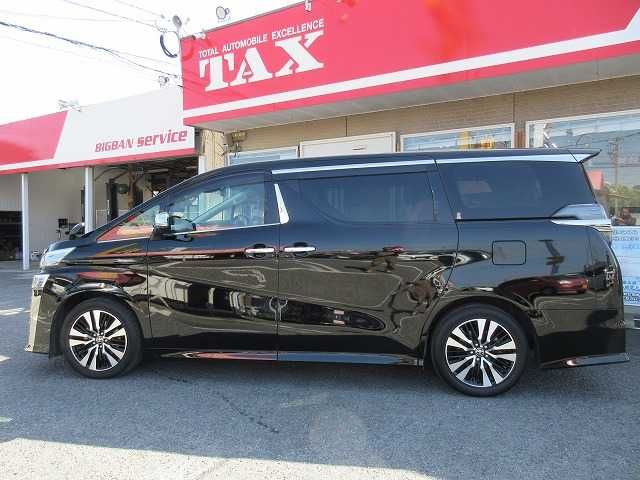 TOYOTA VELLFIRE 2019