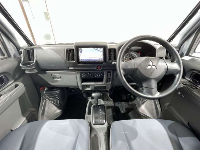 MITSUBISHI MINICAB van 4WD 2014