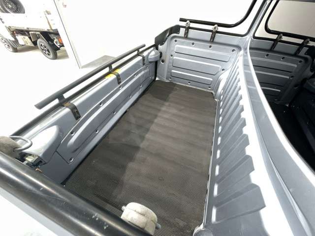 MITSUBISHI MINICAB van 4WD 2014