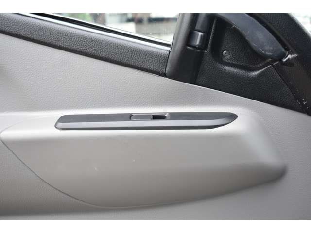 MITSUBISHI CANTER 2021