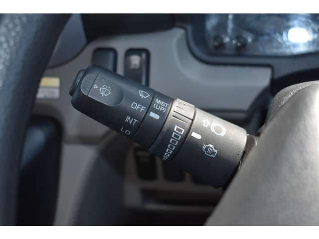 MITSUBISHI CANTER 2021