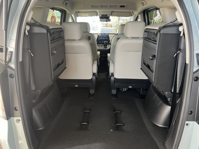 HONDA FREED 4WD 2025