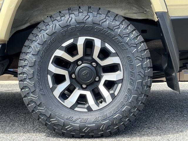 TOYOTA LANDCRUISER van 2015