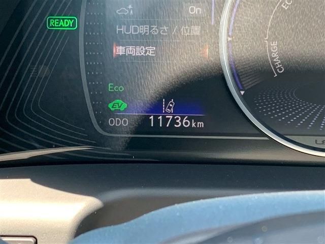 TOYOTA LEXUS ES300h 2023