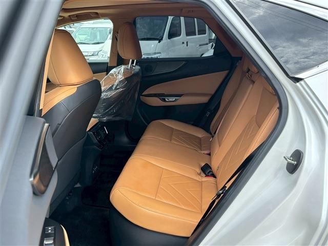 TOYOTA LEXUS NX350h 2023