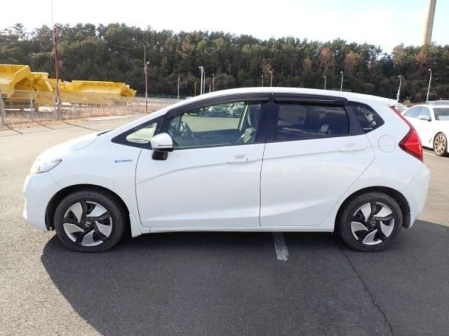 HONDA FIT HYBRID 2015