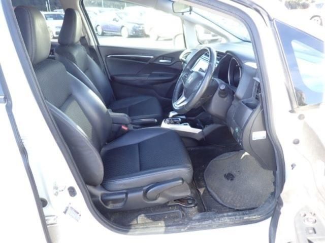 HONDA FIT HYBRID 2015