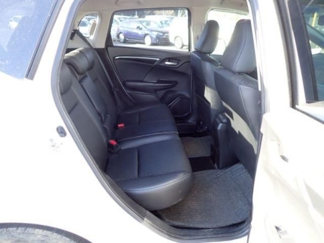 HONDA FIT HYBRID 2015