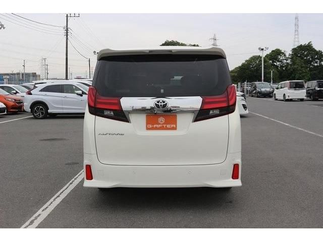 TOYOTA ALPHARD 2015