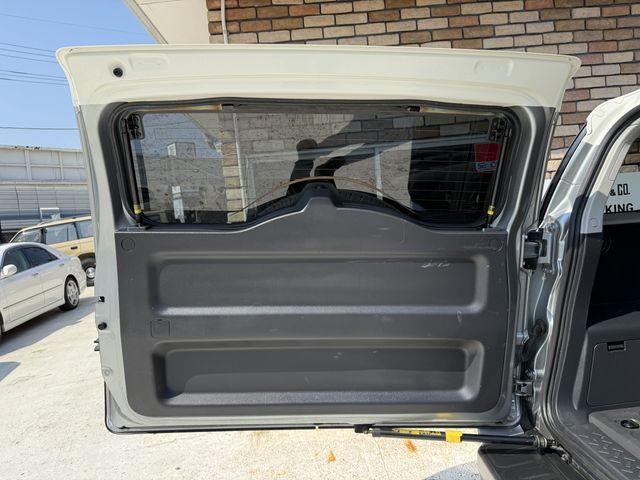 TOYOTA FJ CRUISER 4WD 2012