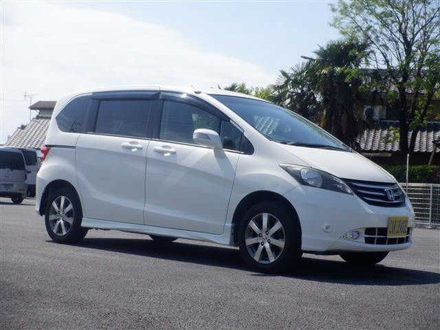 HONDA FREED 2008