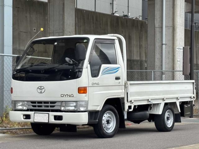 TOYOTA DYNA 1999