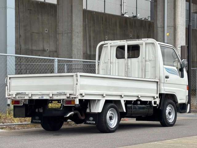 TOYOTA DYNA 1999
