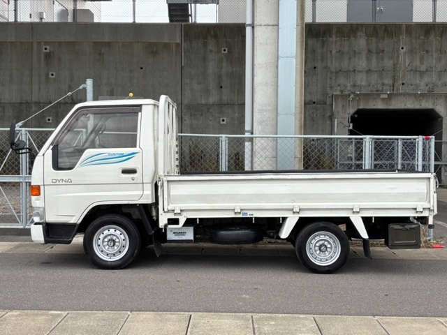 TOYOTA DYNA 1999