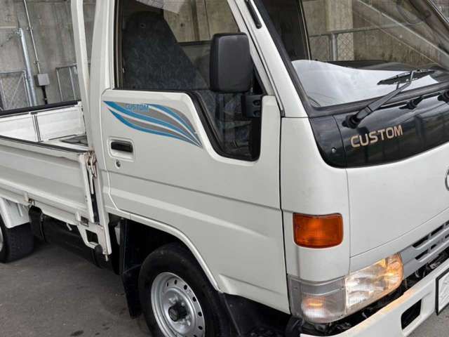 TOYOTA DYNA 1999