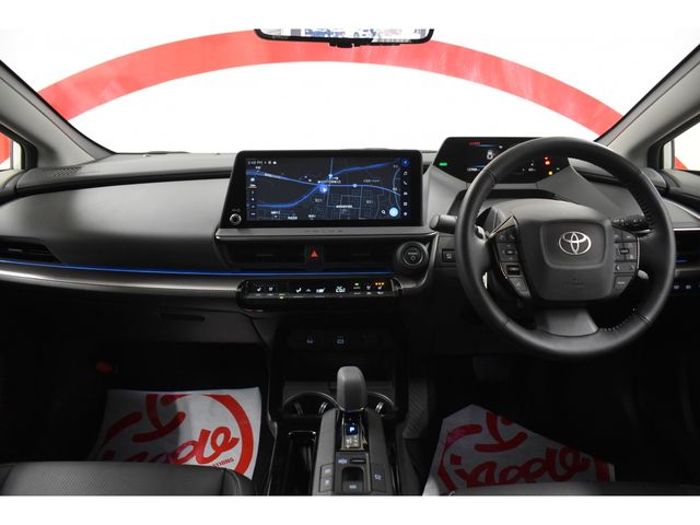 TOYOTA PRIUS 4WD 2023