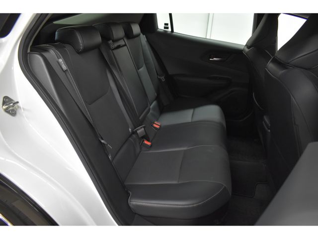 TOYOTA PRIUS 4WD 2023