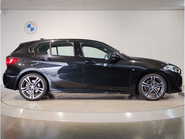 BMW BMW 1series 2023