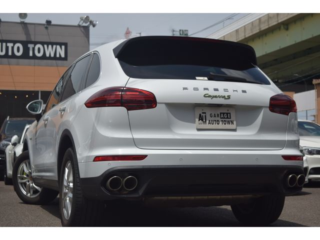PORSCHE PORSCHE Cayenne 2015