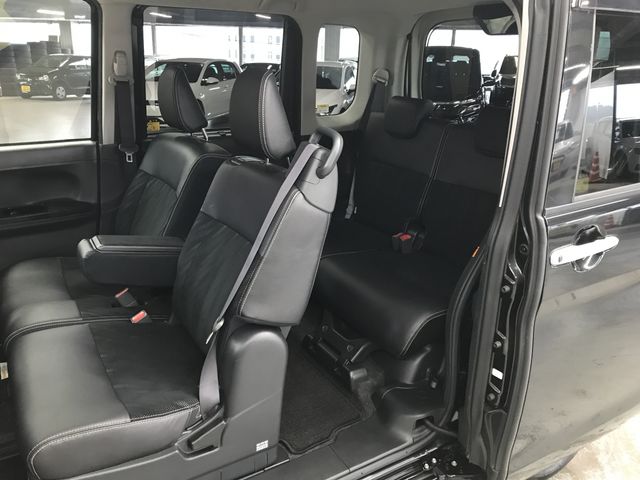 DAIHATSU TANTO CUSTOM 2018