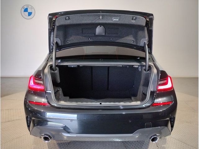 BMW BMW 3series sedan 2021