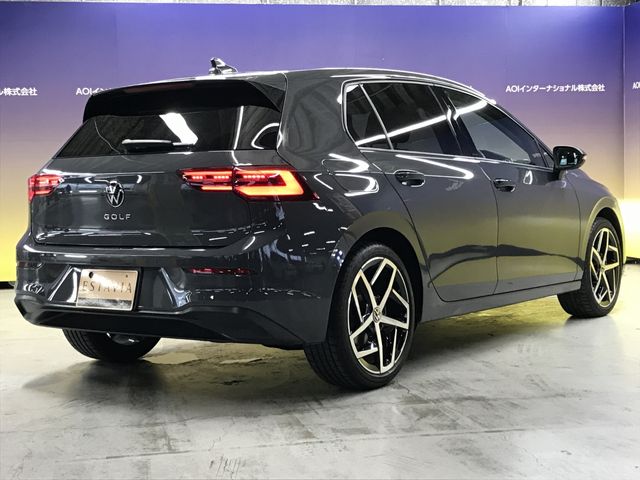 VOLKSWAGEN VOLKSWAGEN GOLF 2023