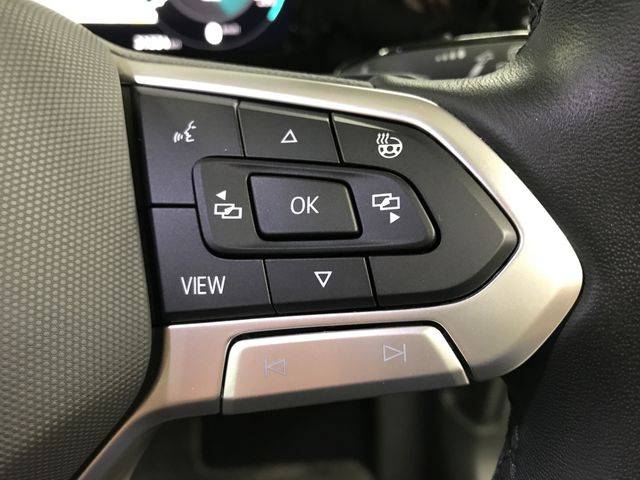 VOLKSWAGEN VOLKSWAGEN GOLF 2023