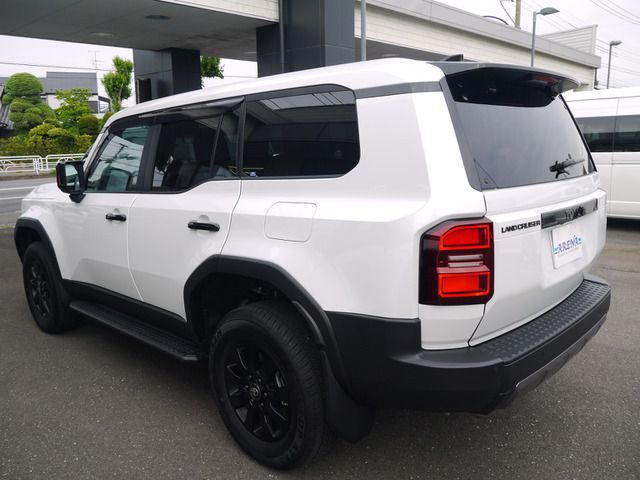 TOYOTA LANDCRUISER 250 2024