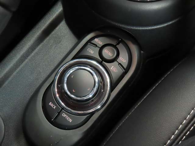 BMW MINI COOPER 2023