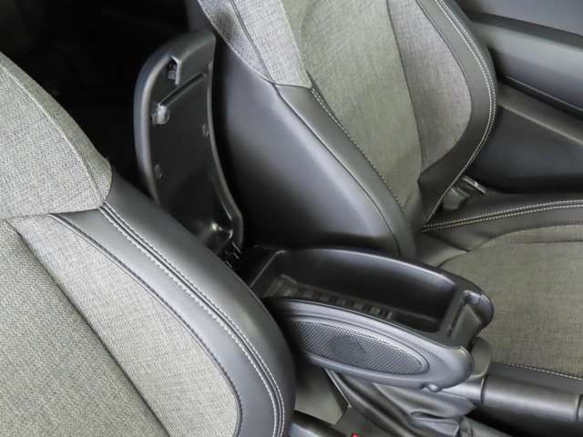 BMW MINI COOPER 2023