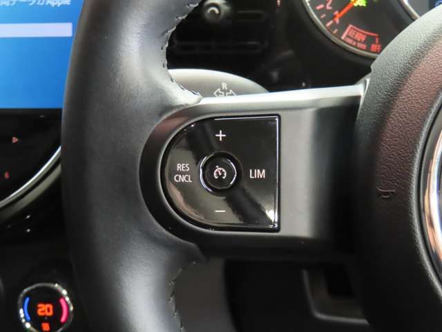 BMW MINI COOPER 2023