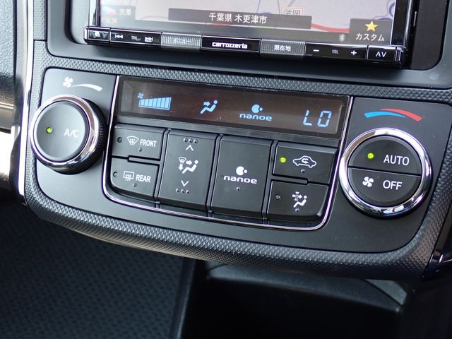 TOYOTA COROLLA AXIO HYBRID 2020