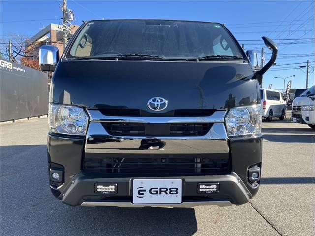 TOYOTA HIACE van 2WD 2022