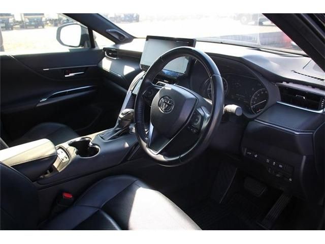 TOYOTA HARRIER 2WD 2020