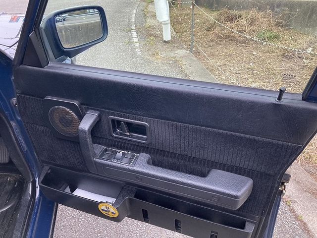 VOLVO VOLVO 240 sedan 1993