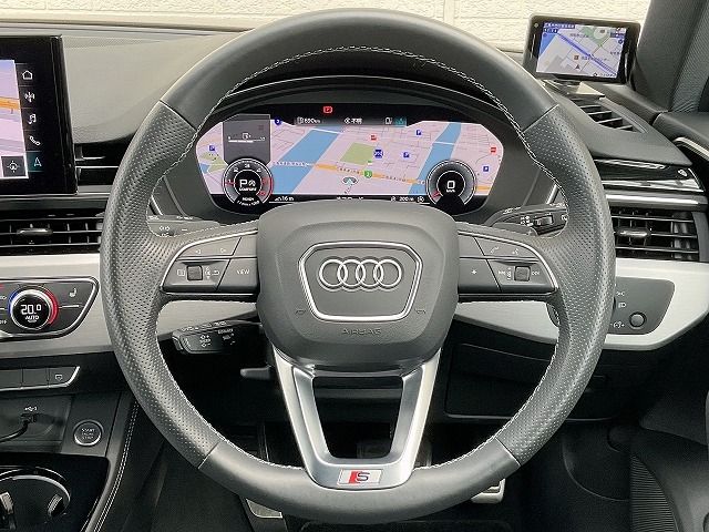 AUDI AUDI A4 AVANT 2022