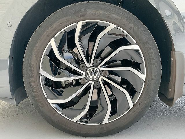 VOLKSWAGEN VOLKSWAGEN GOLF 2022