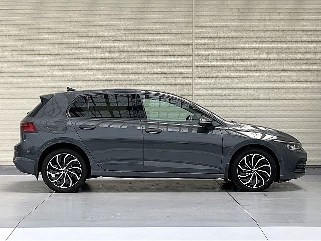 VOLKSWAGEN VOLKSWAGEN GOLF 2022