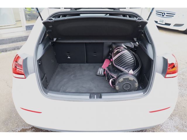 MERCEDES BENZ MERCEDES BENZ A class 2019