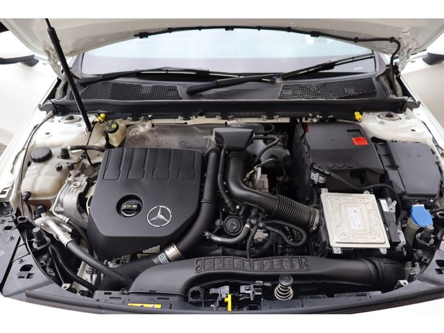 MERCEDES BENZ MERCEDES BENZ A class 2019