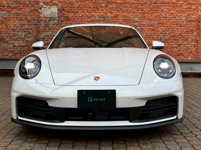 PORSCHE PORSCHE 911 2025