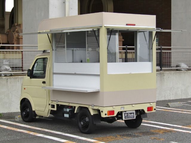 MAZDA SCRUM truck 2010