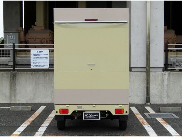 MAZDA SCRUM truck 2010