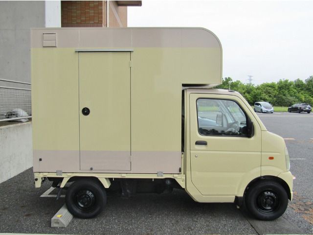 MAZDA SCRUM truck 2010